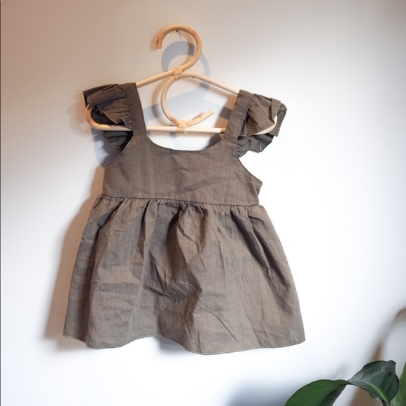 Toddler girls 12-24 Month Green Linen Dress - Picture 3 of 3